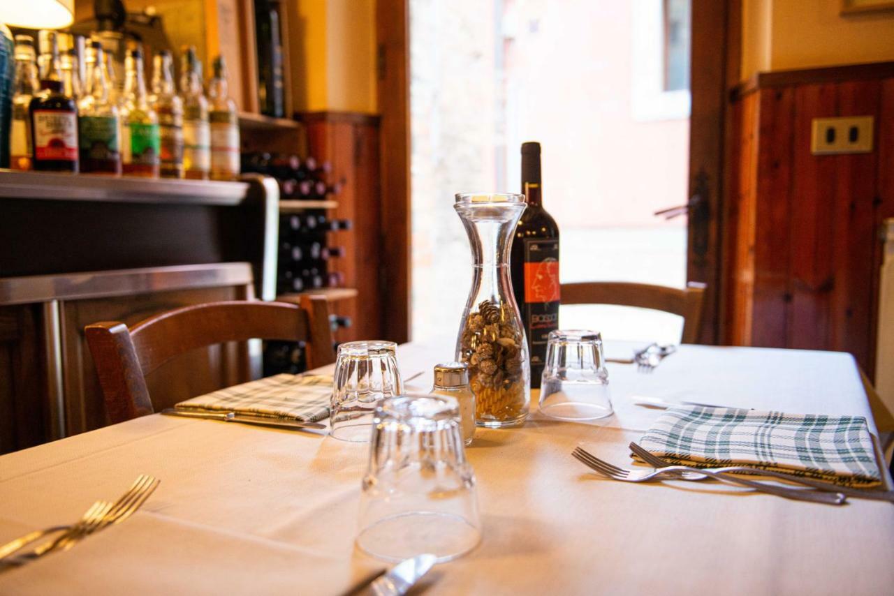 San Quirico dʼOrcia Torre Camaldoli B&B - Borgo Capitano Collection - Albergo Diffuso מראה חיצוני תמונה